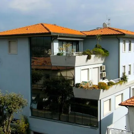 Aparthotel Residenze Del Gallodoro Lido di Camaiore
