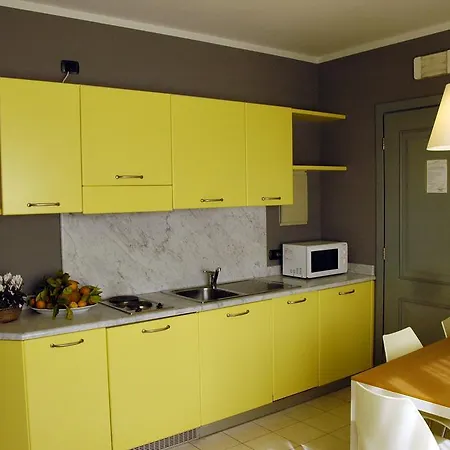 Residenze Del Gallodoro Aparthotel 3*